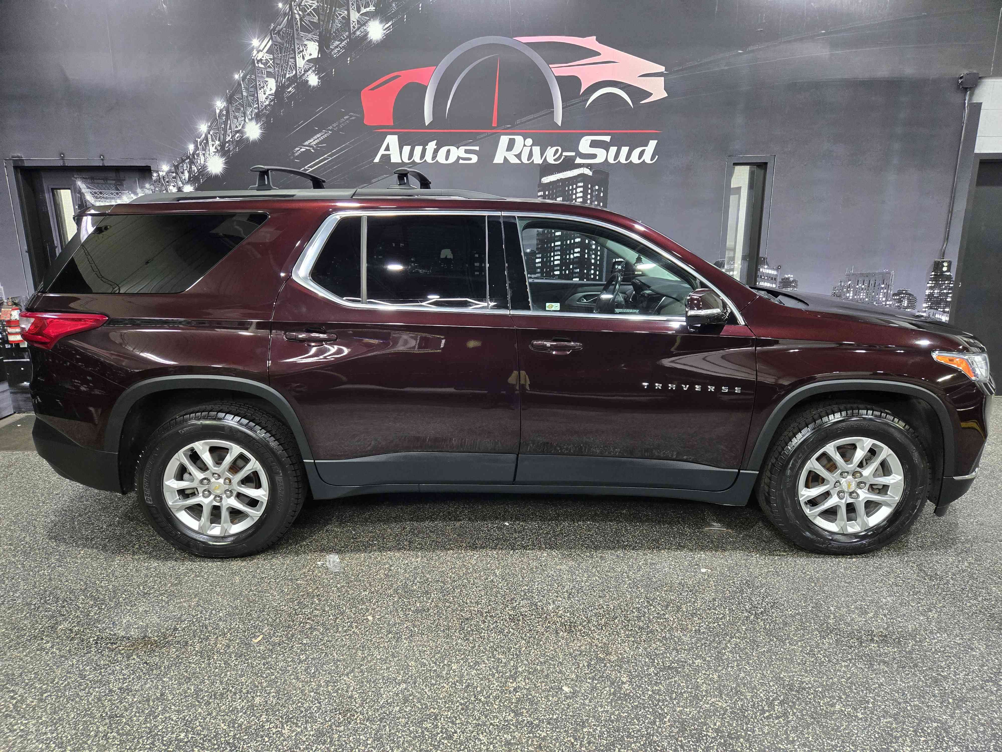 2020 Chevrolet Traverse LT Cloth AWD