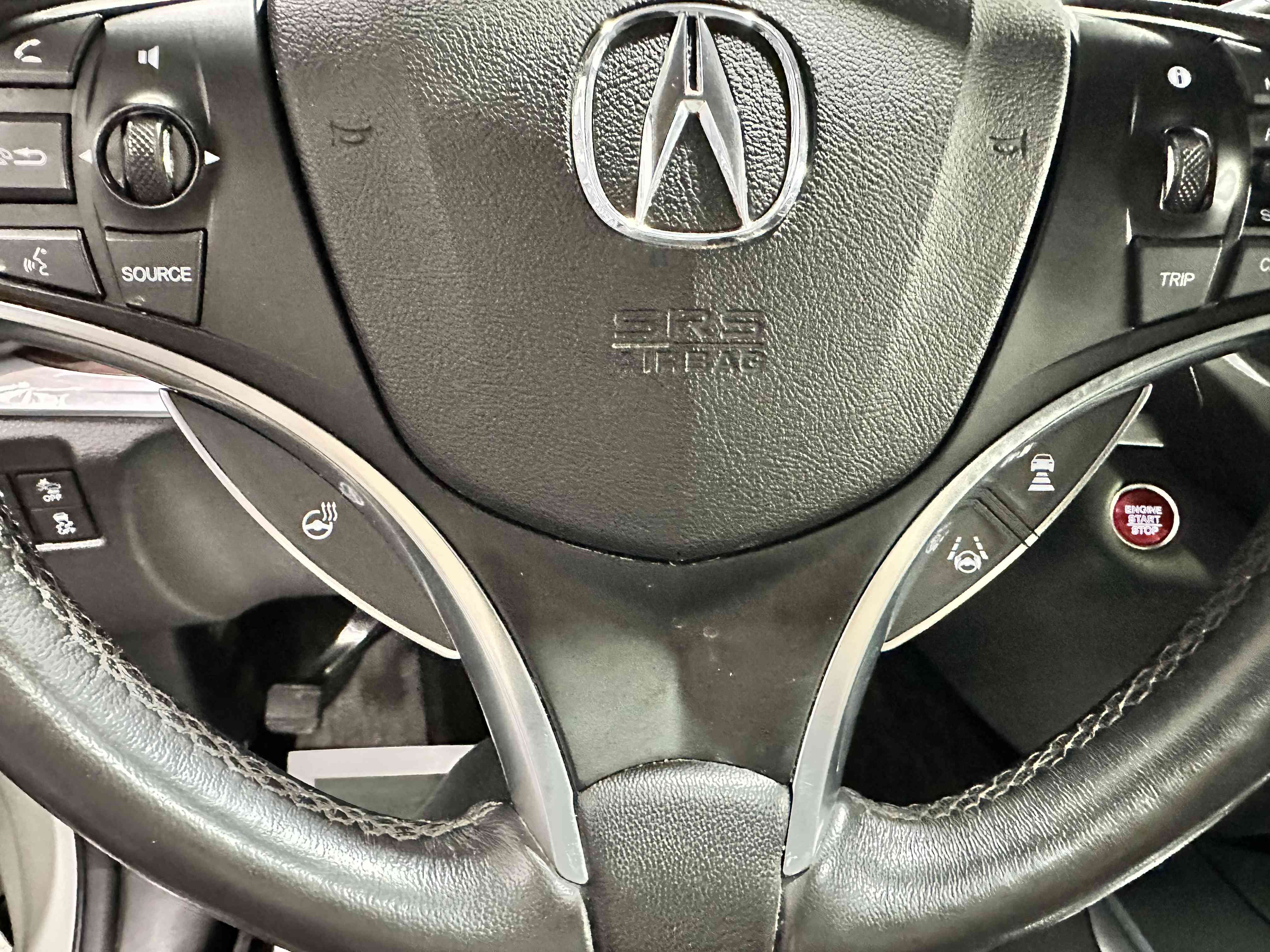 Acura MDX 2016 - Image 16