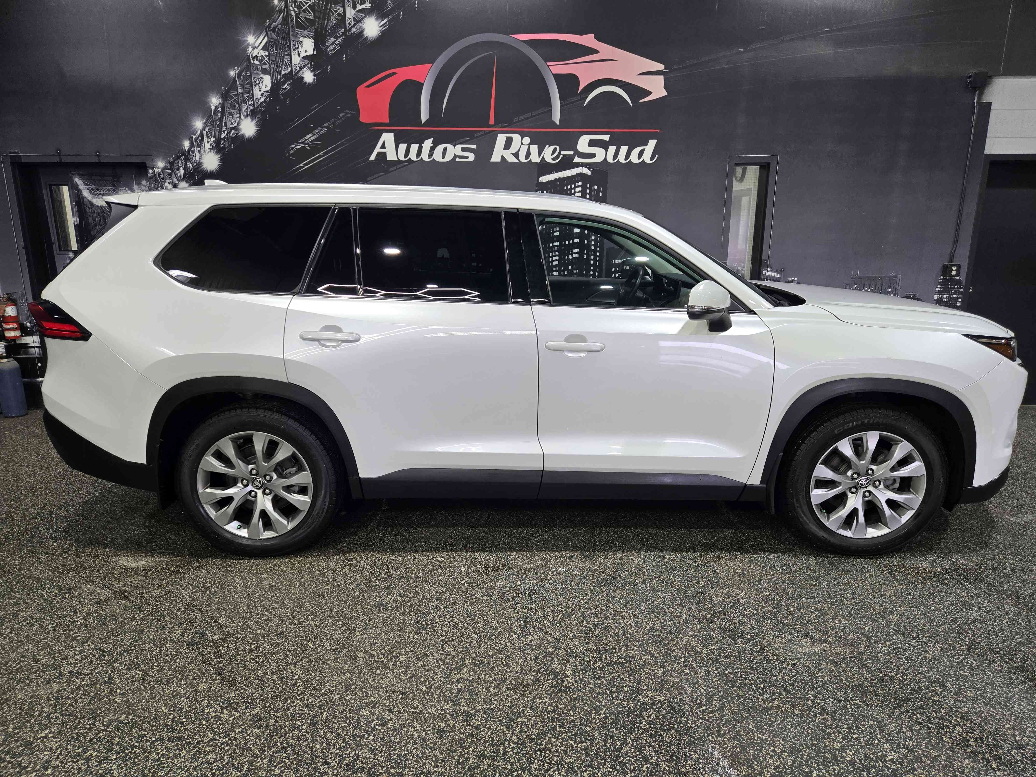 White 2024 Toyota Grand Highlander SUV / Crossover All-Wheel Drive Automatic