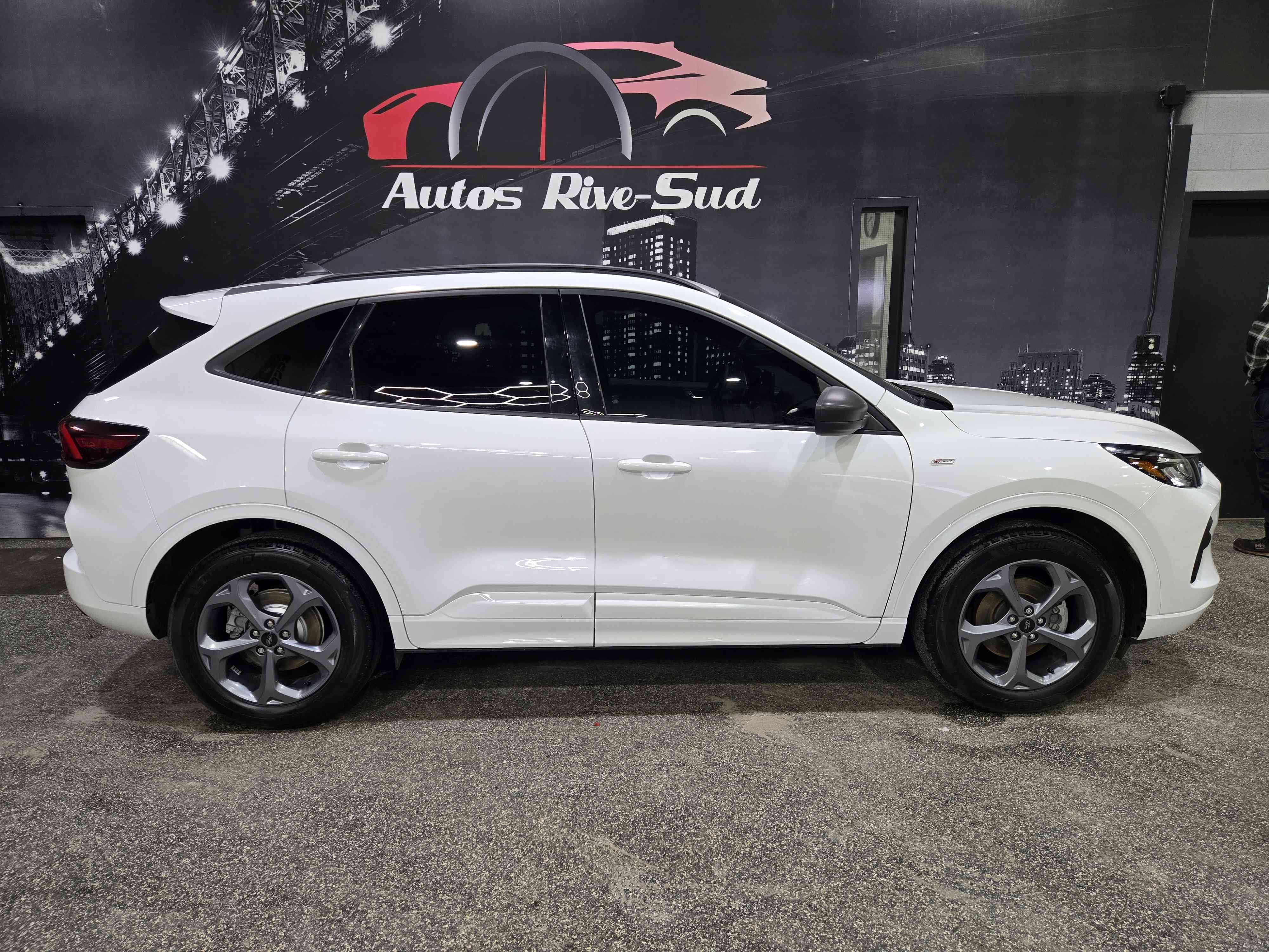 2023 Ford Escape