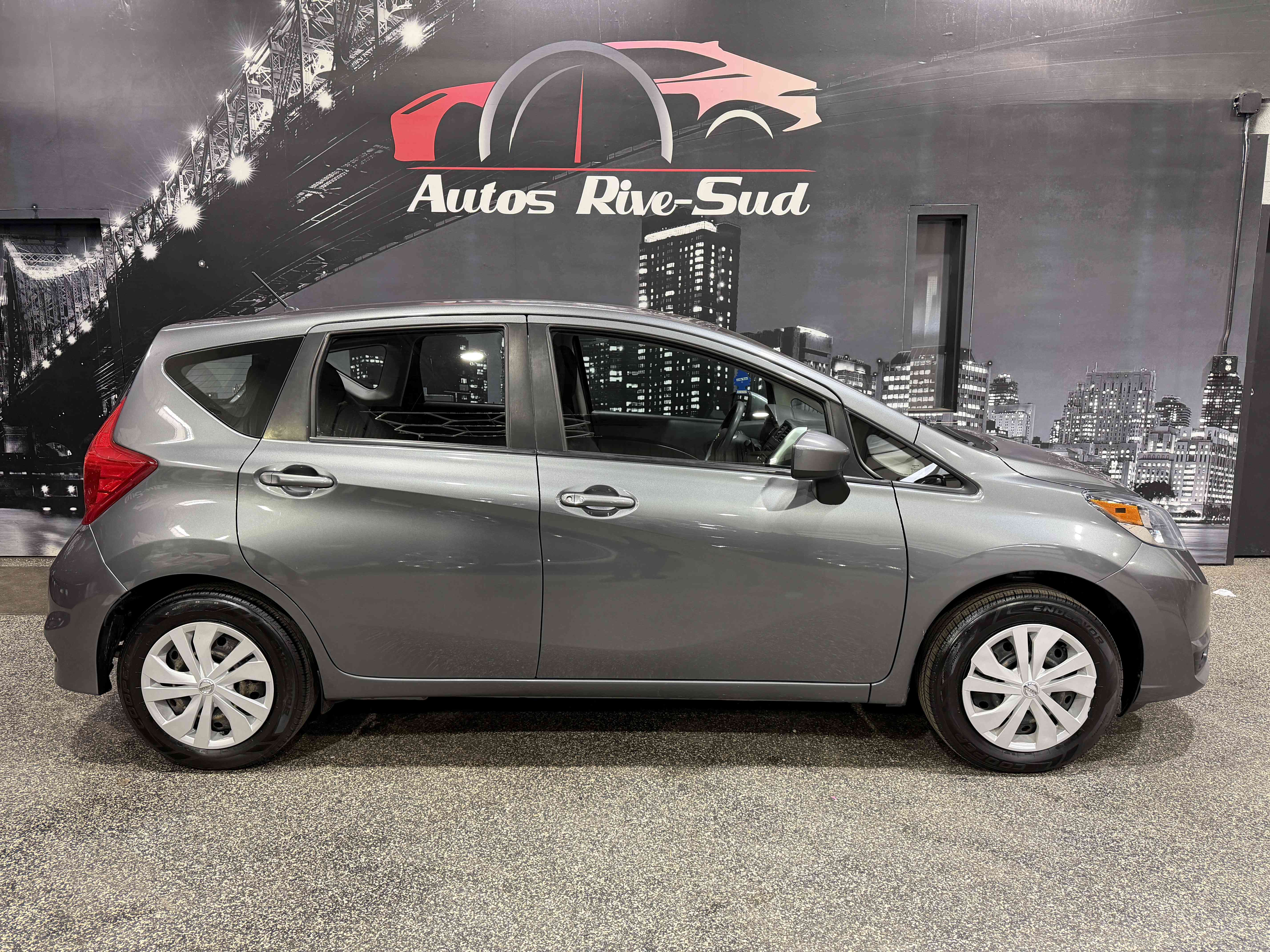 2018 Nissan Versa Note S FWD