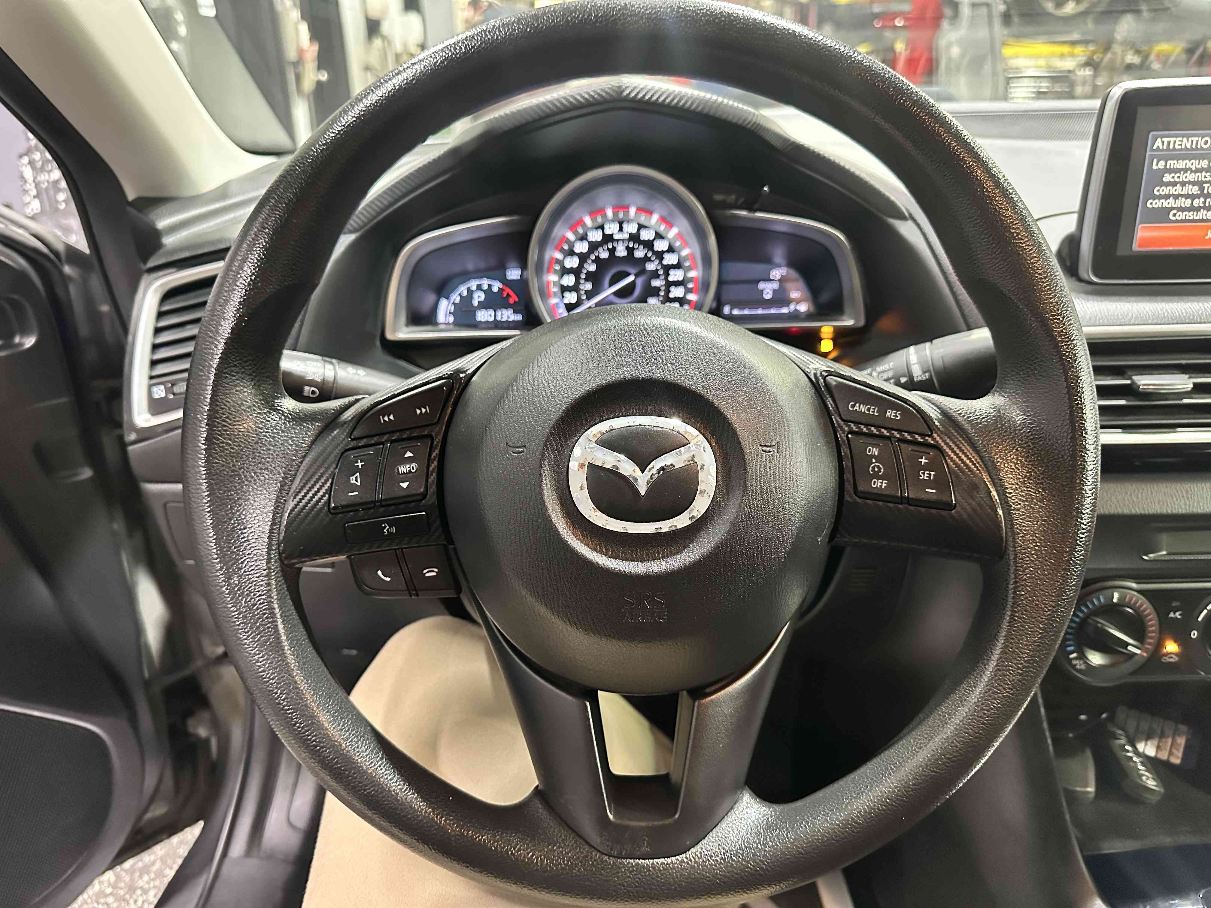 Mazda Mazda3 2016 - Image 12