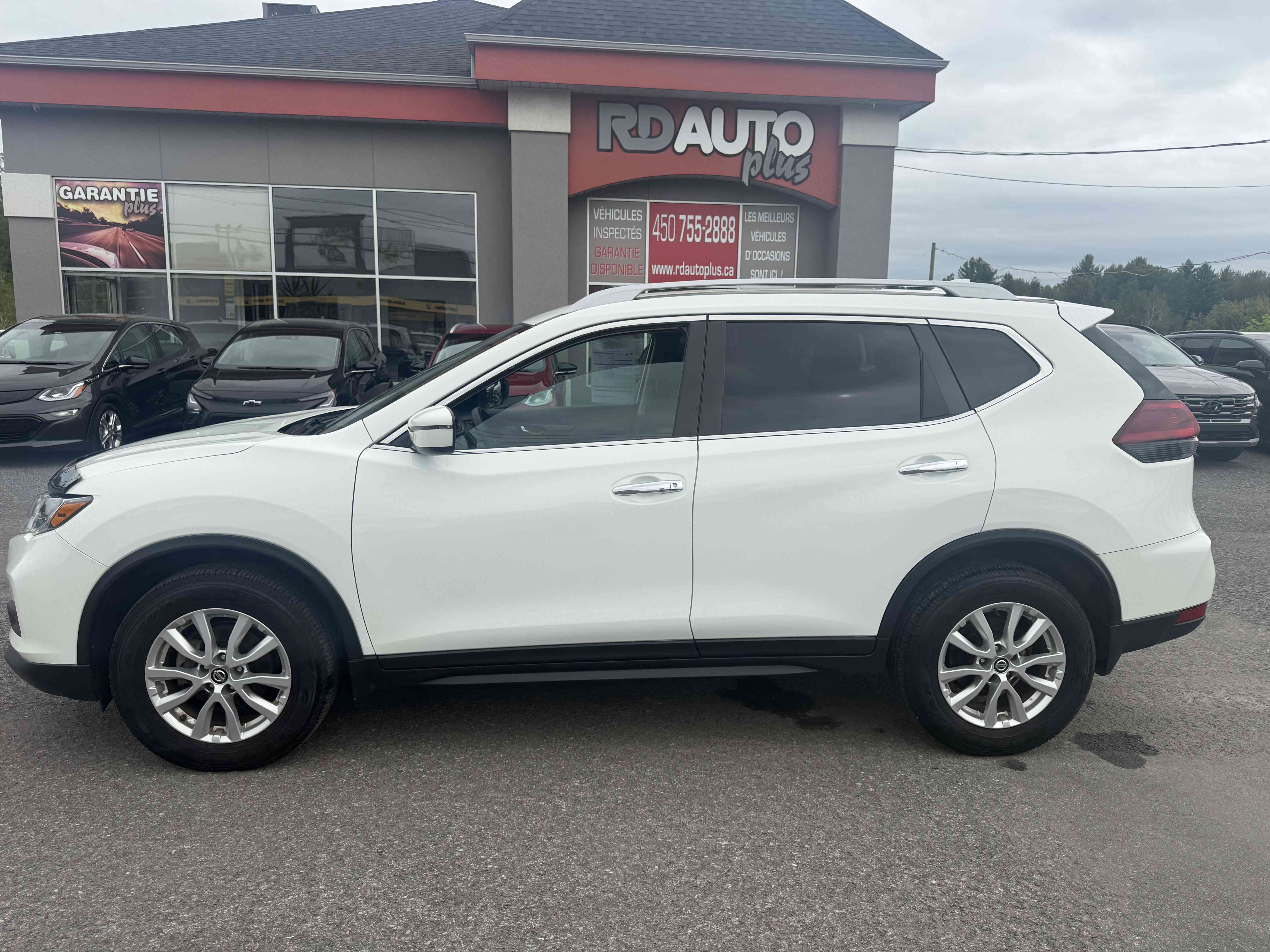 2020 Nissan Rogue