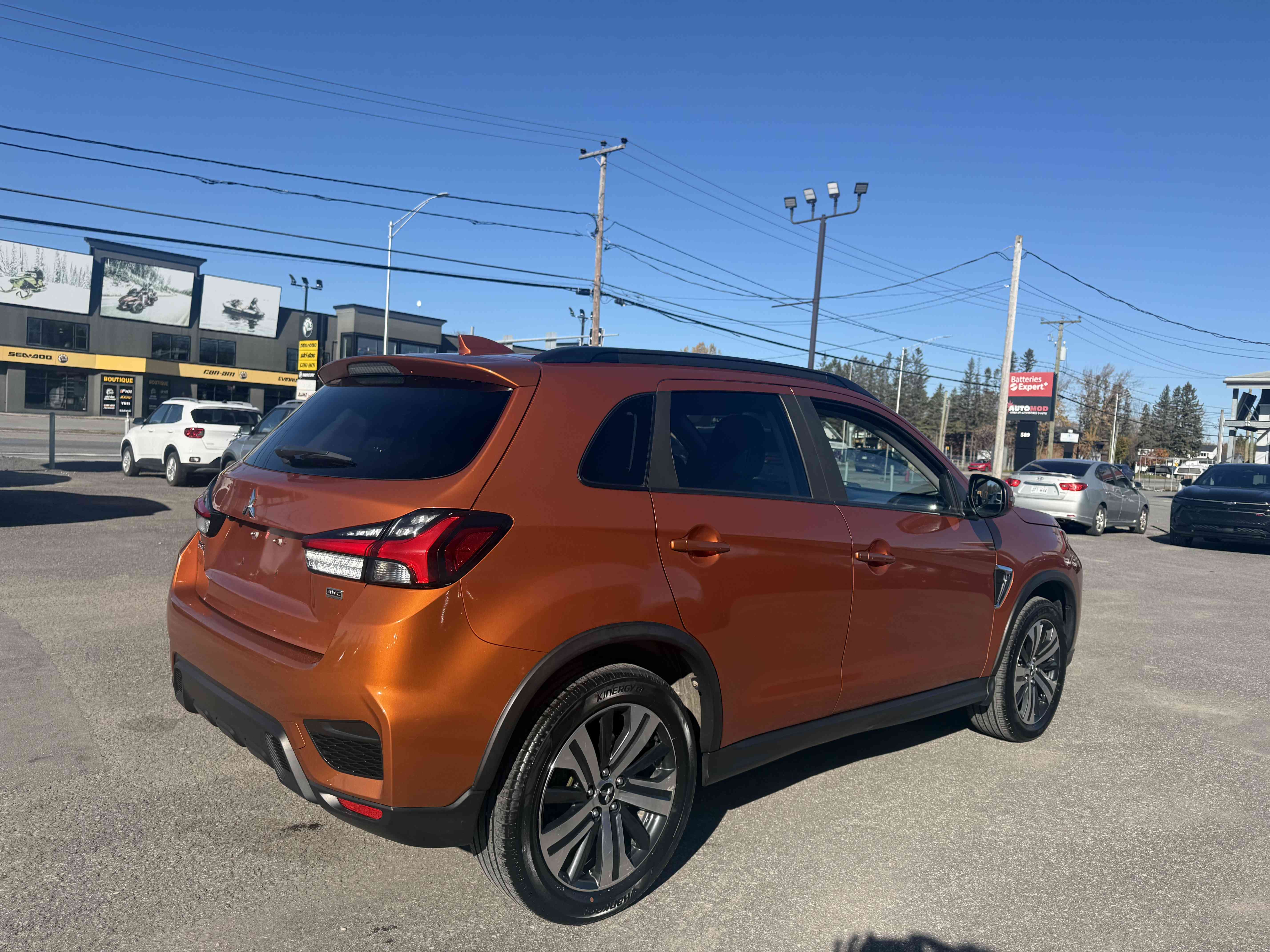 2020 Mitsubishi RVR