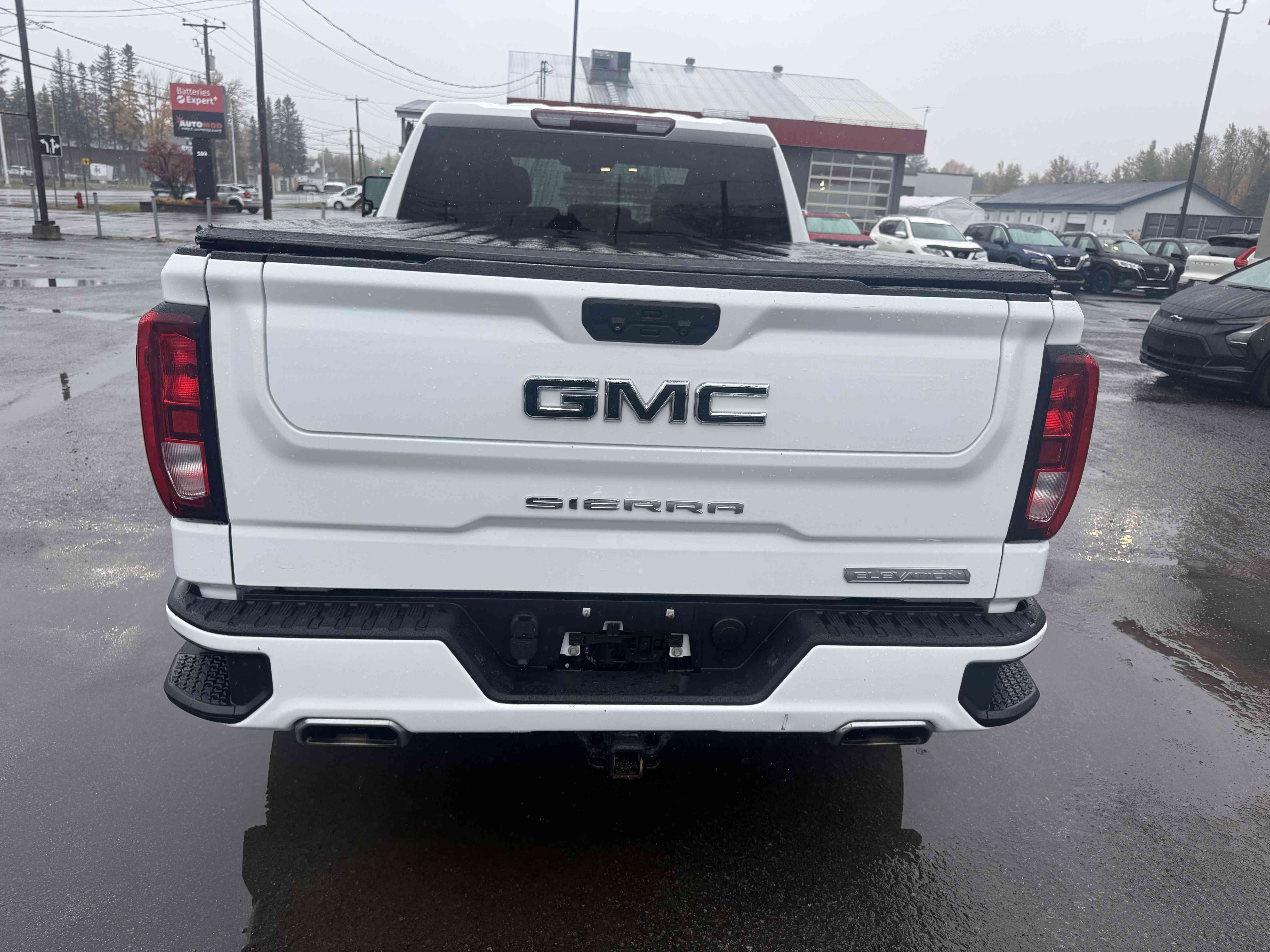 2023 GMC Sierra 1500
