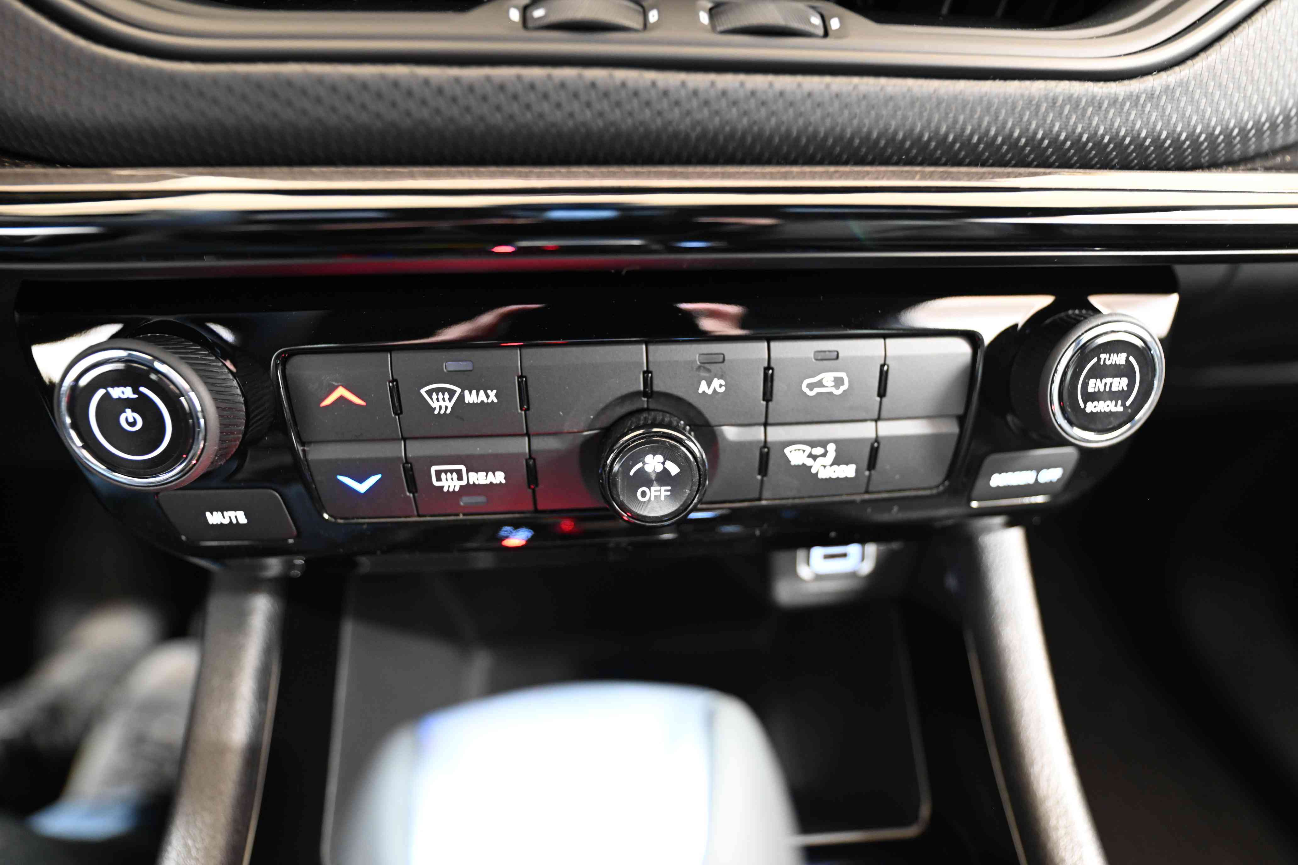 Jeep Compass 2025 - Image 17