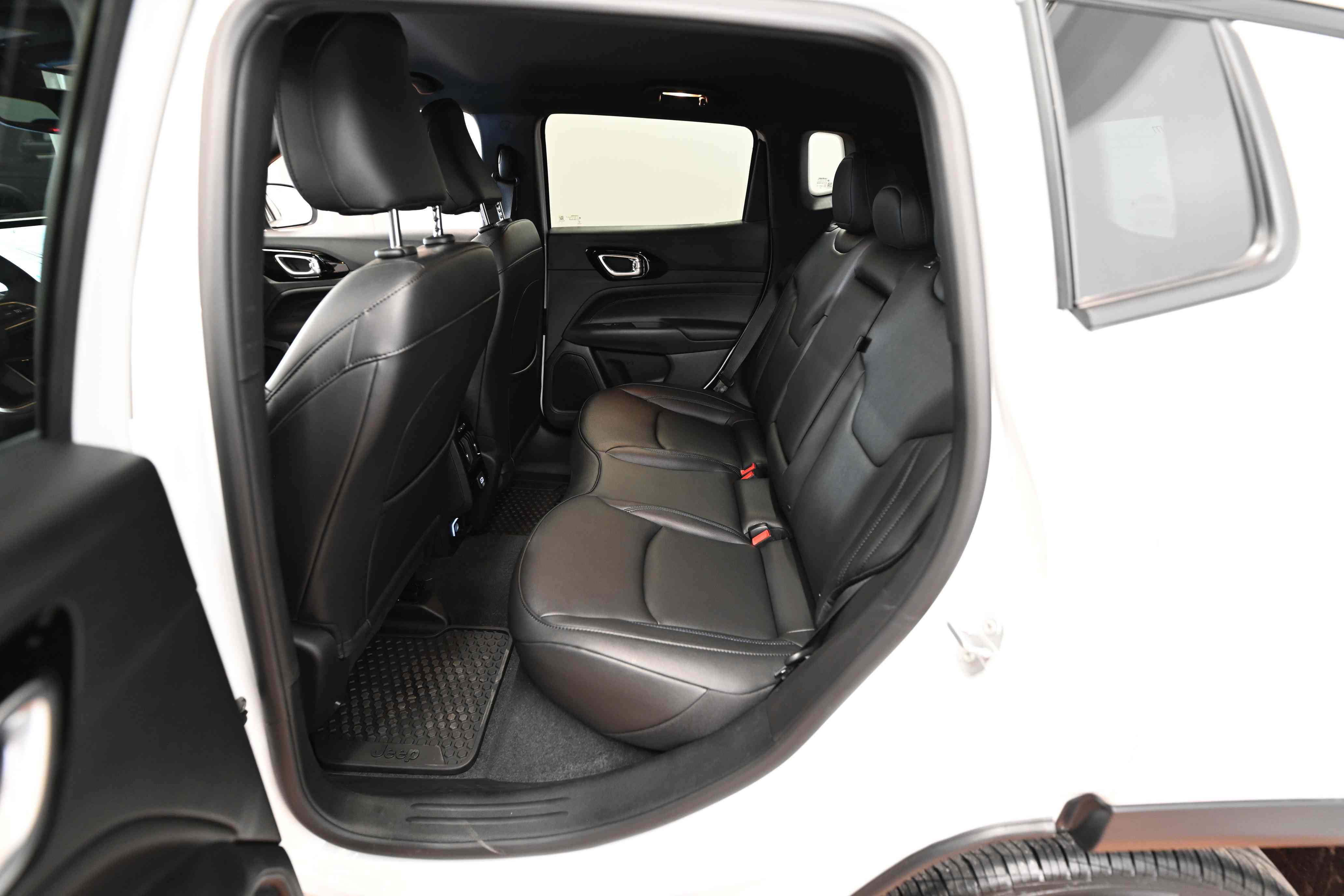 Jeep Compass 2025 - Image 15