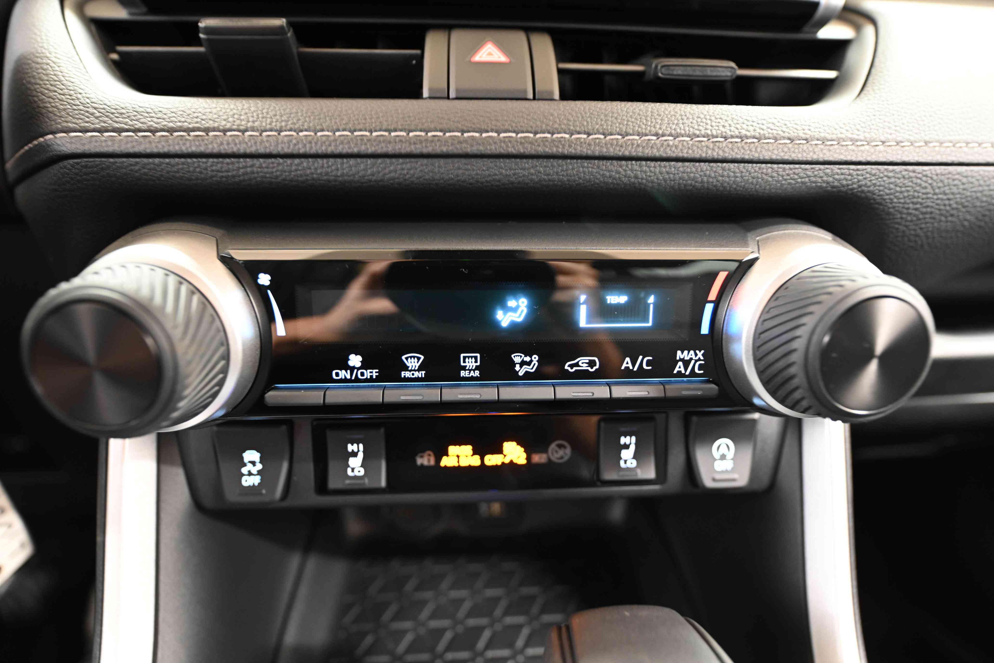 Toyota RAV4 2024 - Image 16