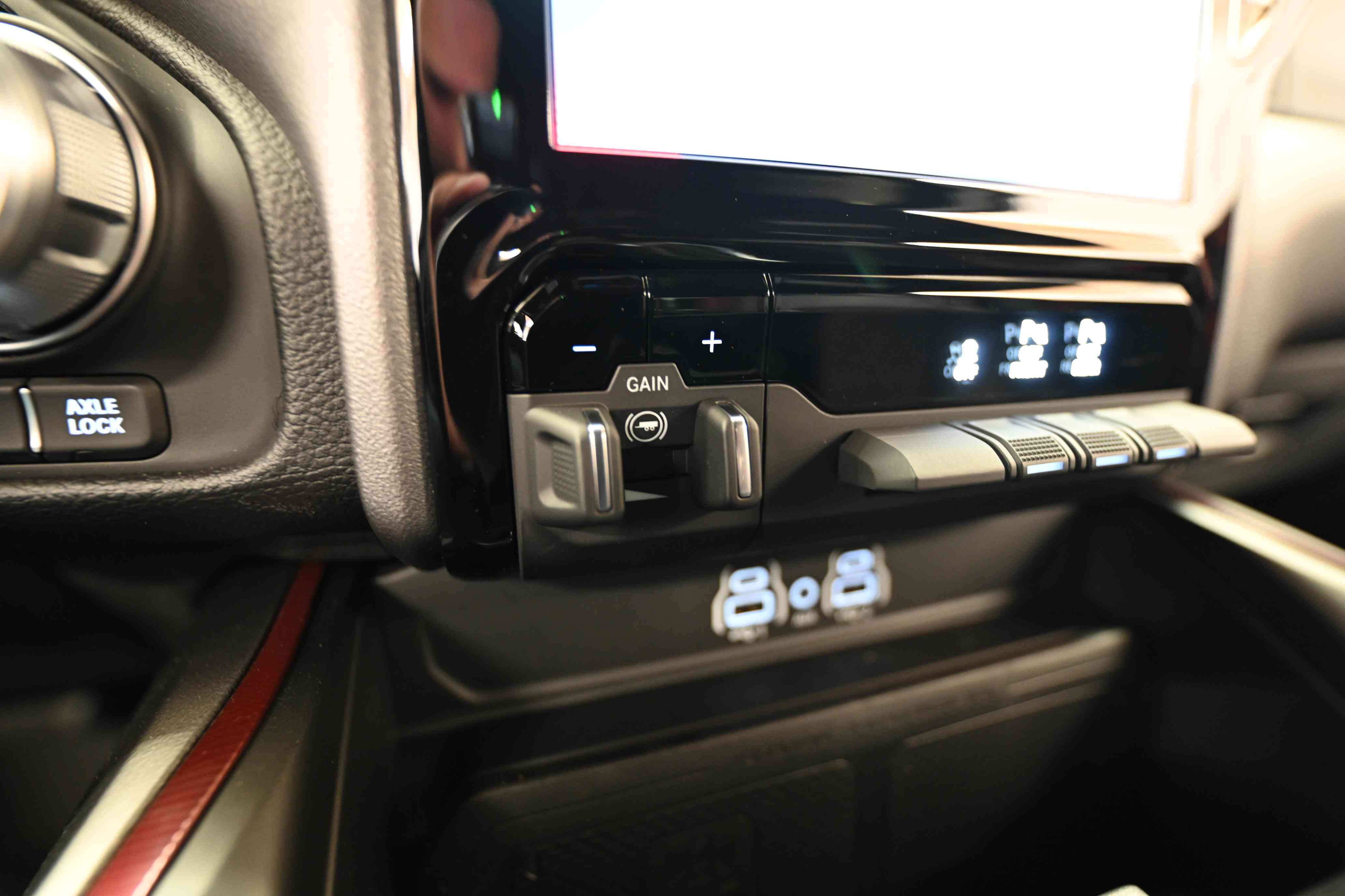 Ram 1500 2025 - Image 20