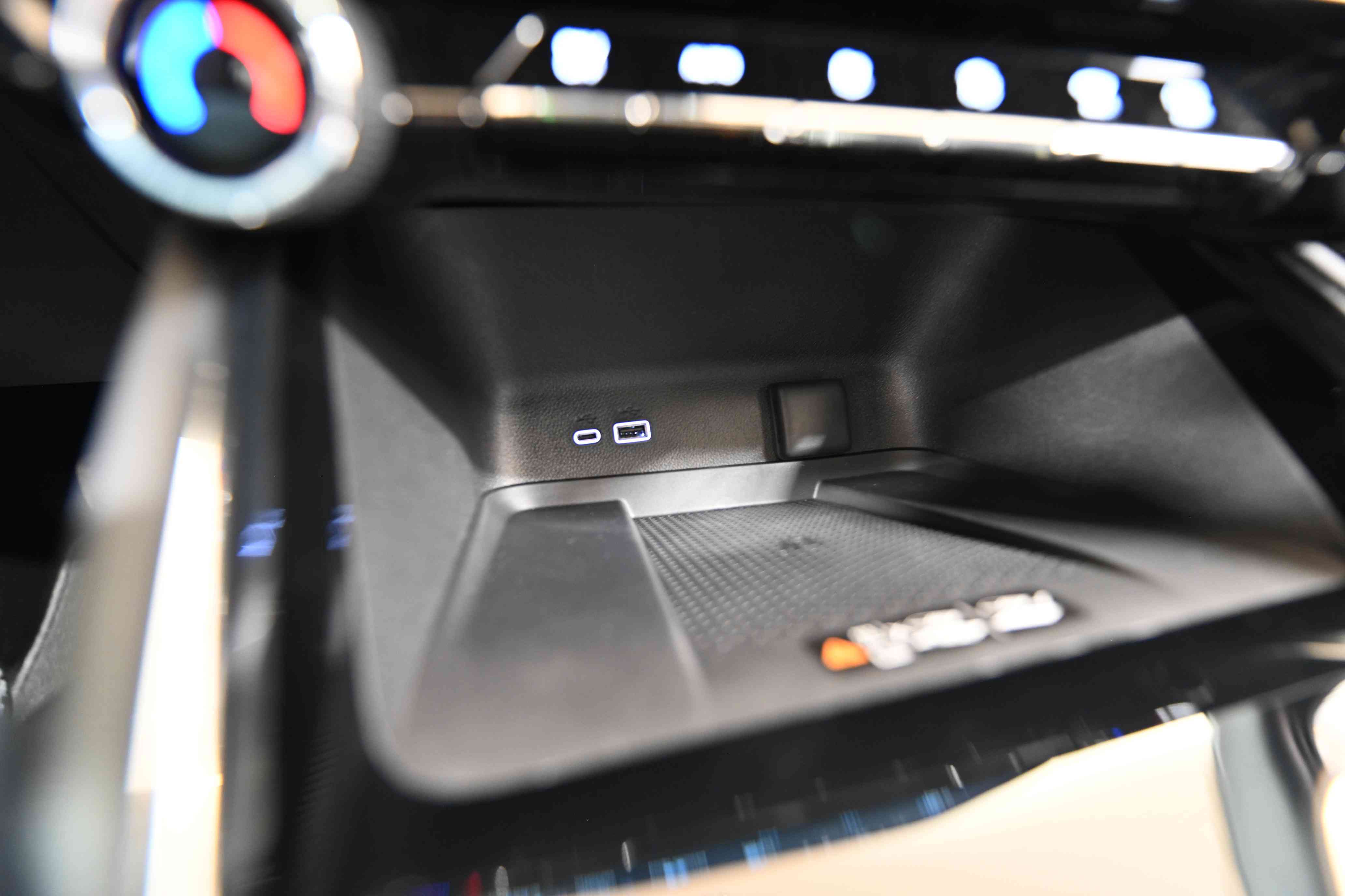 Chevrolet Traverse 2025 - Image 23
