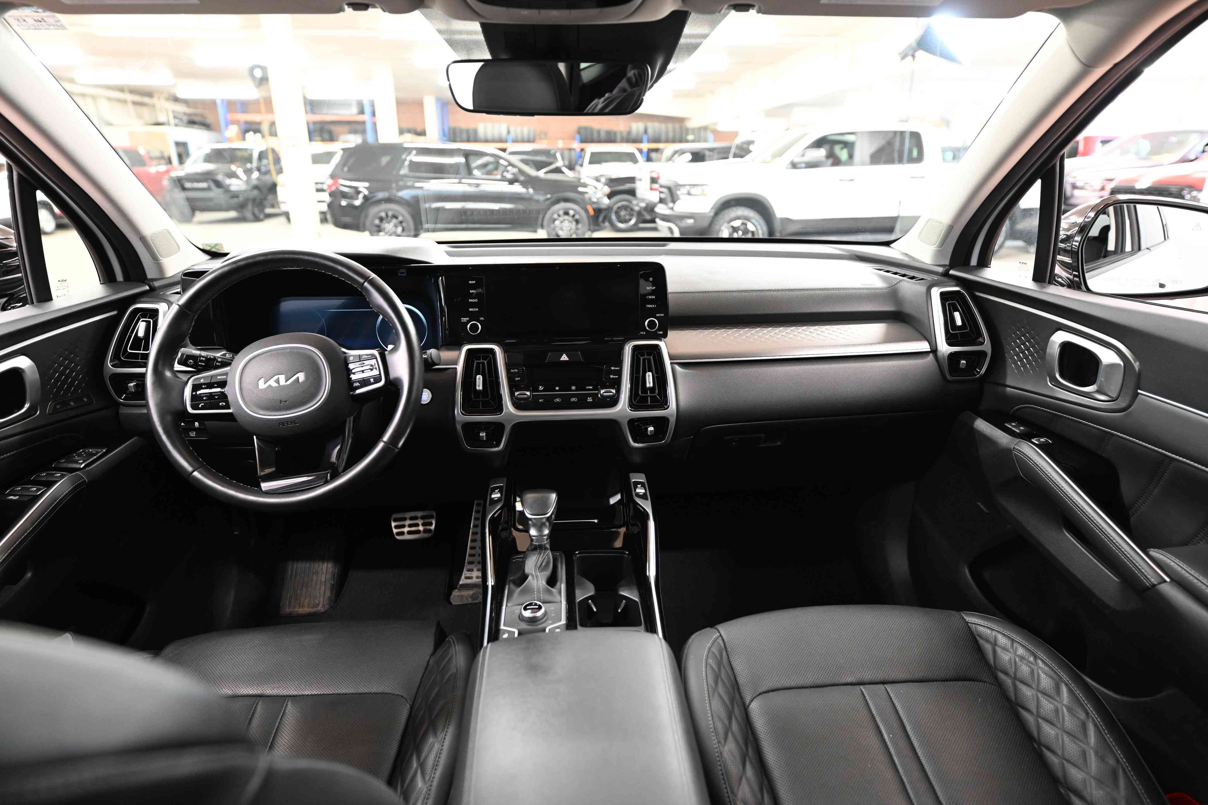 Kia Sorento 2022 - Image 16