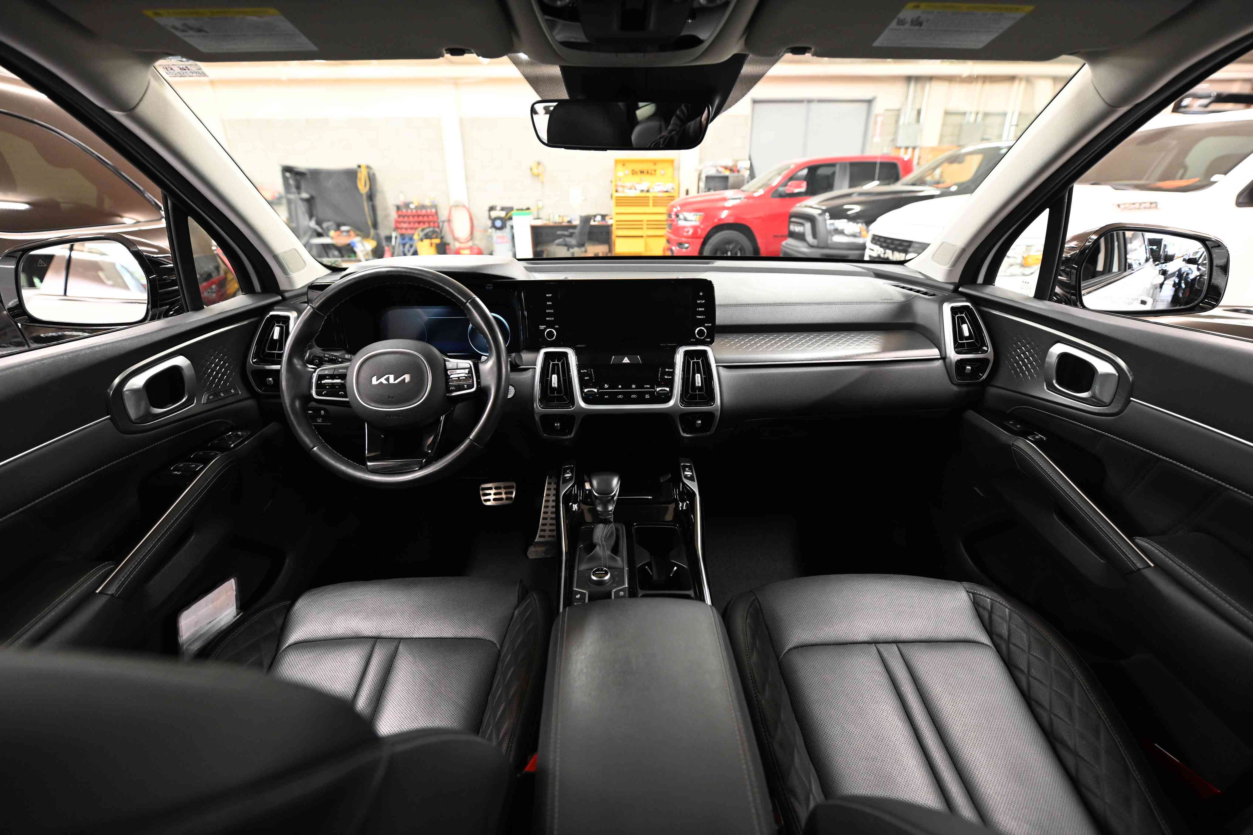 Kia Sorento 2022 - Image 19