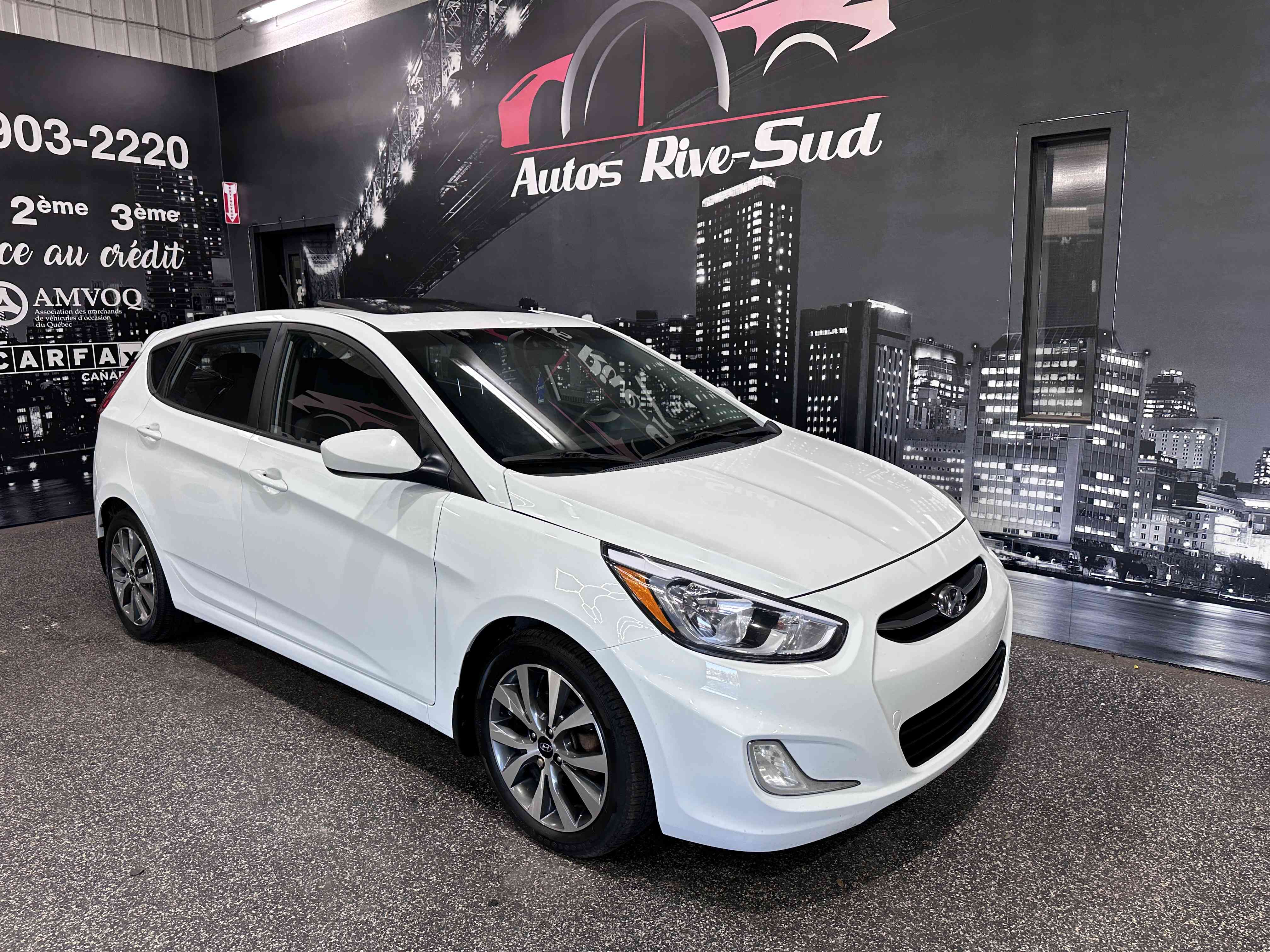 Hyundai Accent Hatchback 2016 - Image 2