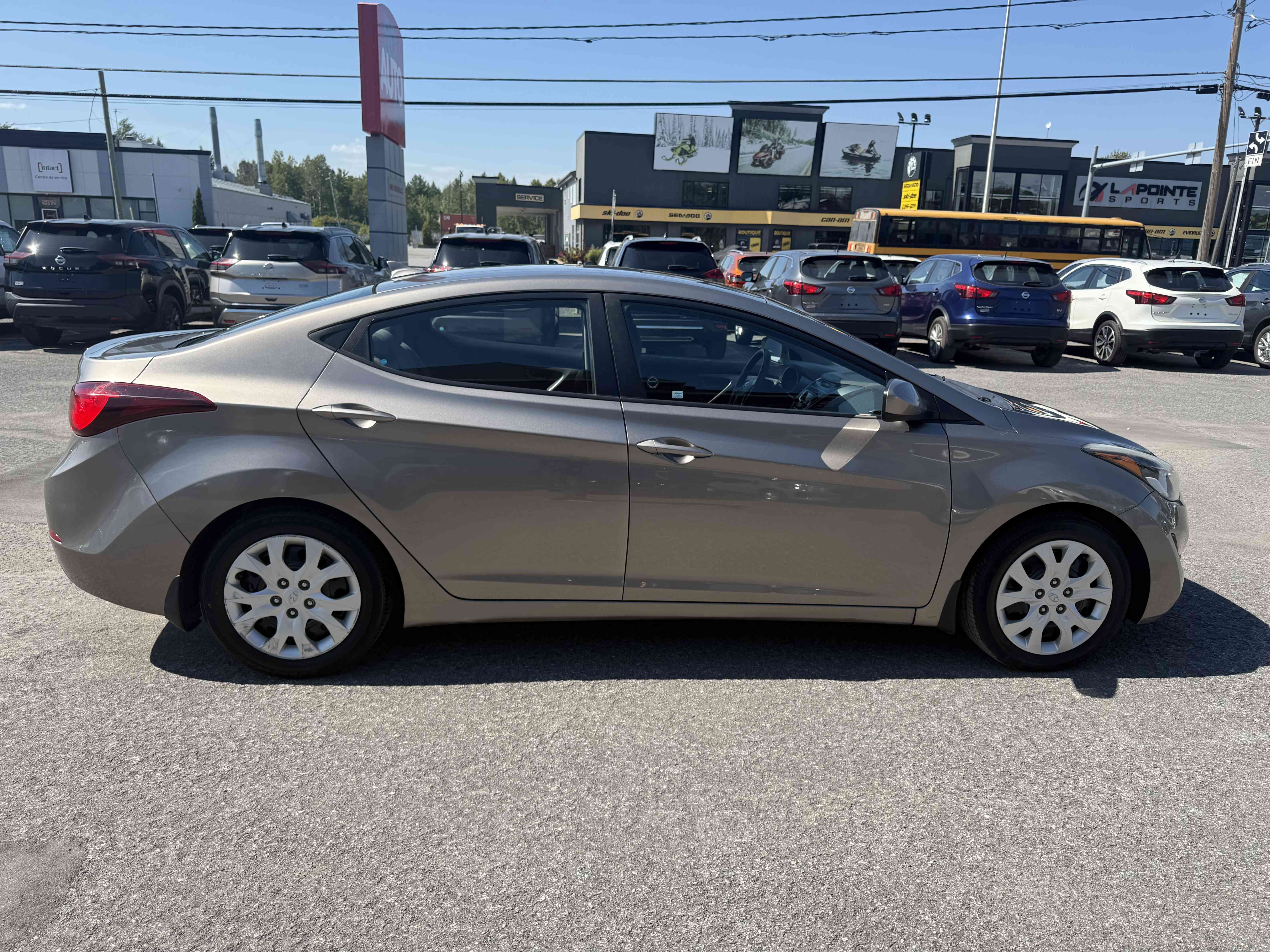 Hyundai Elantra 2014 - Image 6