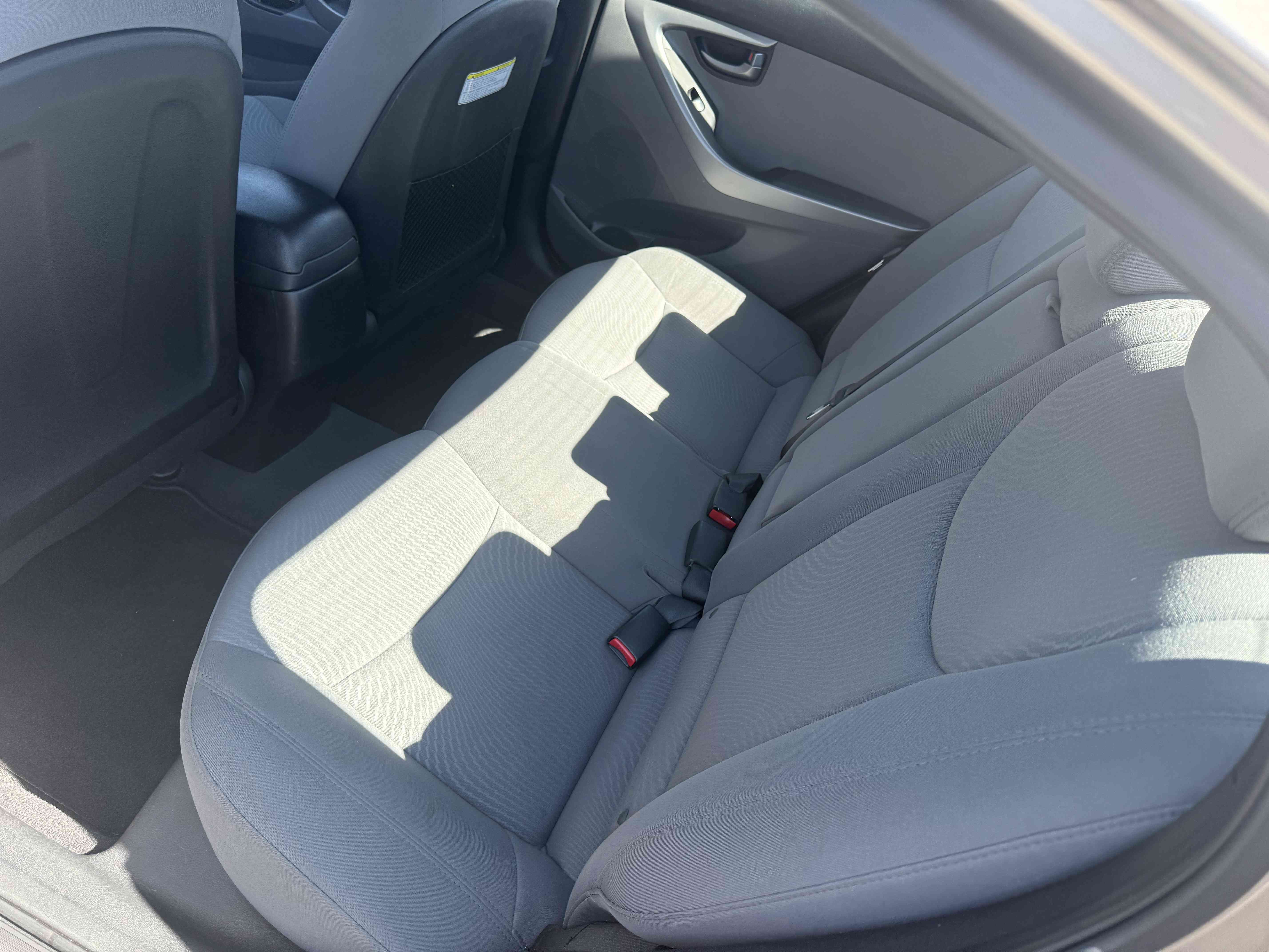 Hyundai Elantra 2014 - Image 11